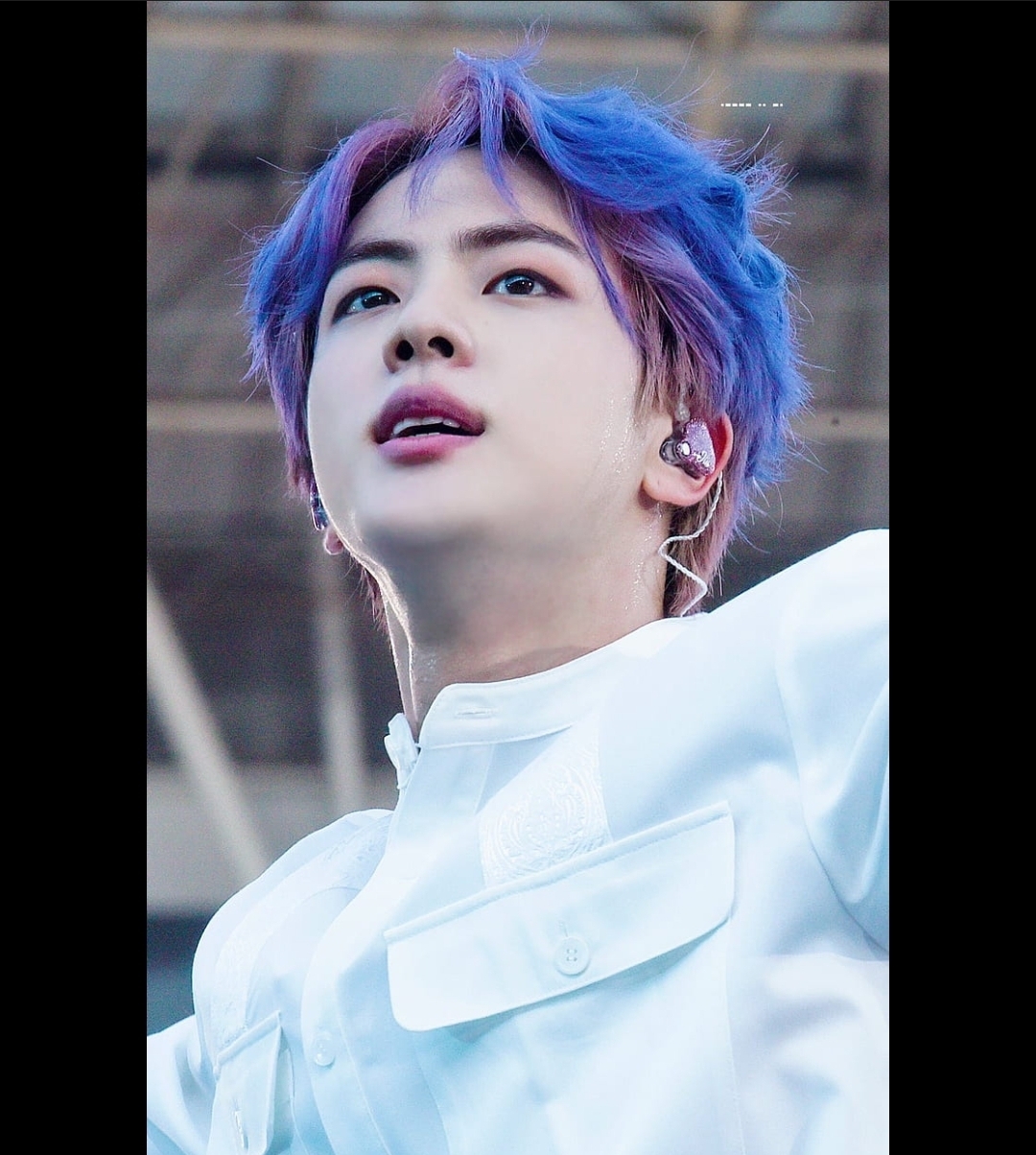 Potret di balik layar Jin (BTS)