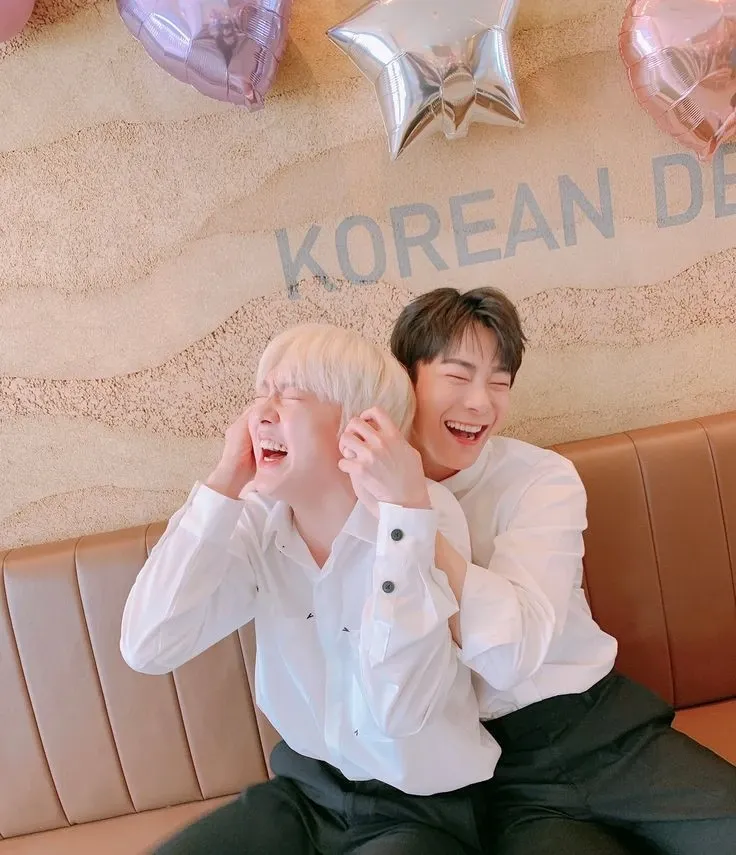 Recent activity shot of Moonbin (ASTRO)