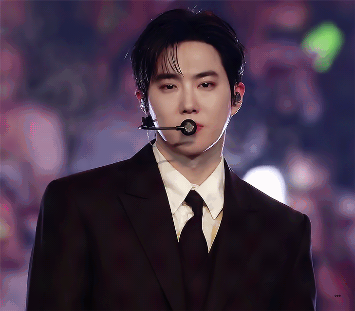 Latest photo of Suho (EXO)