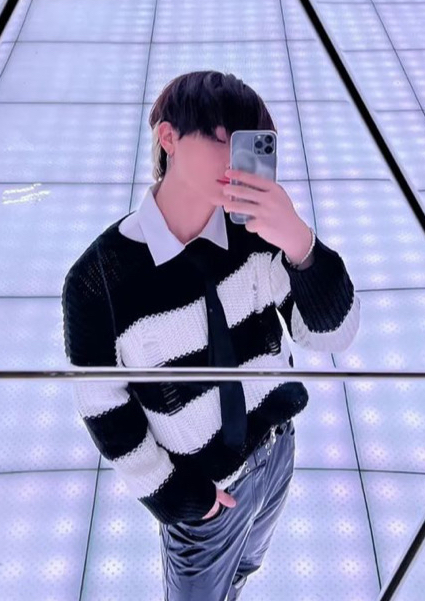 A moment captured by Nicholas (&TEAM)'s fan