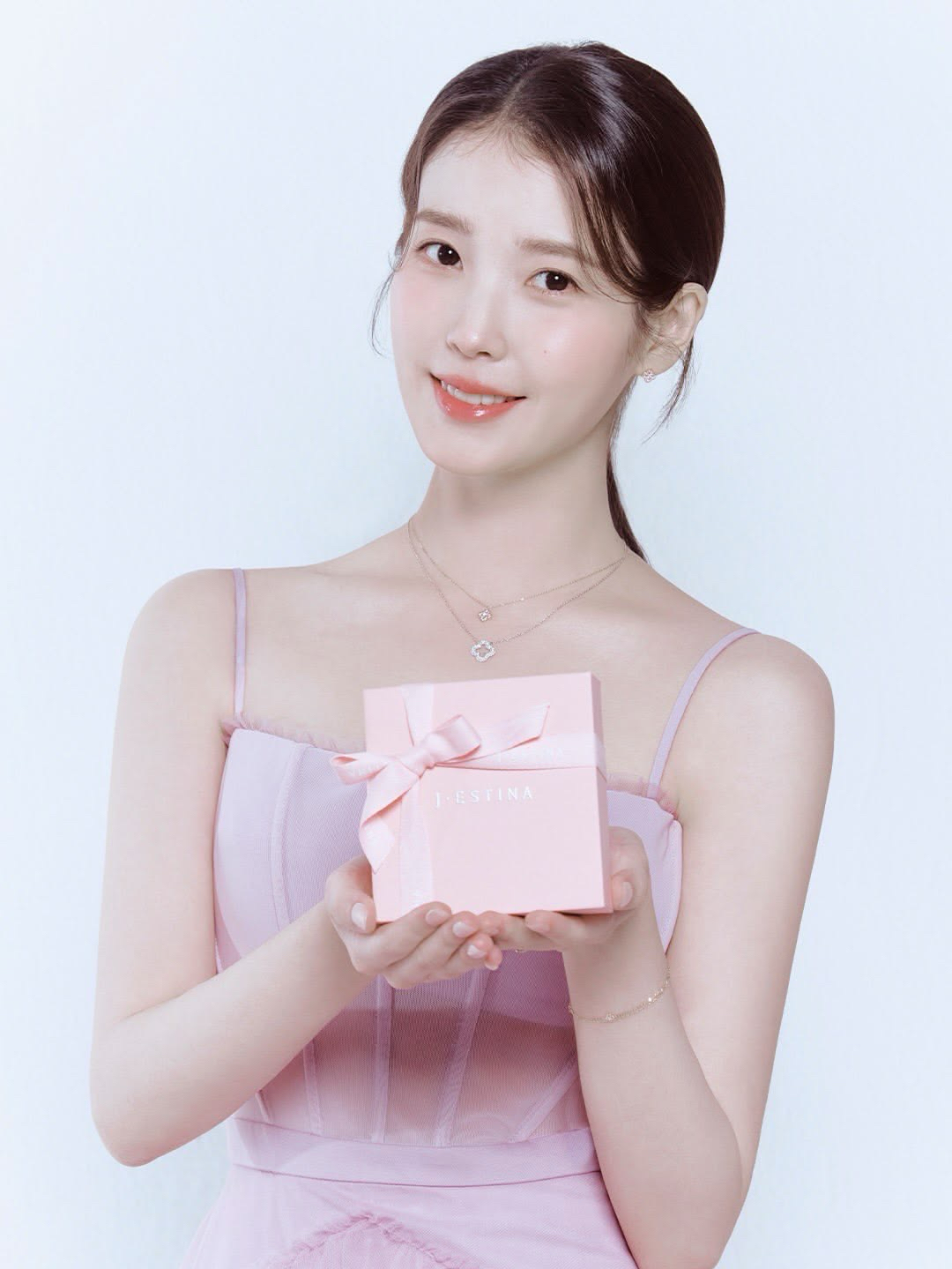 IU粉絲拍下的瞬間