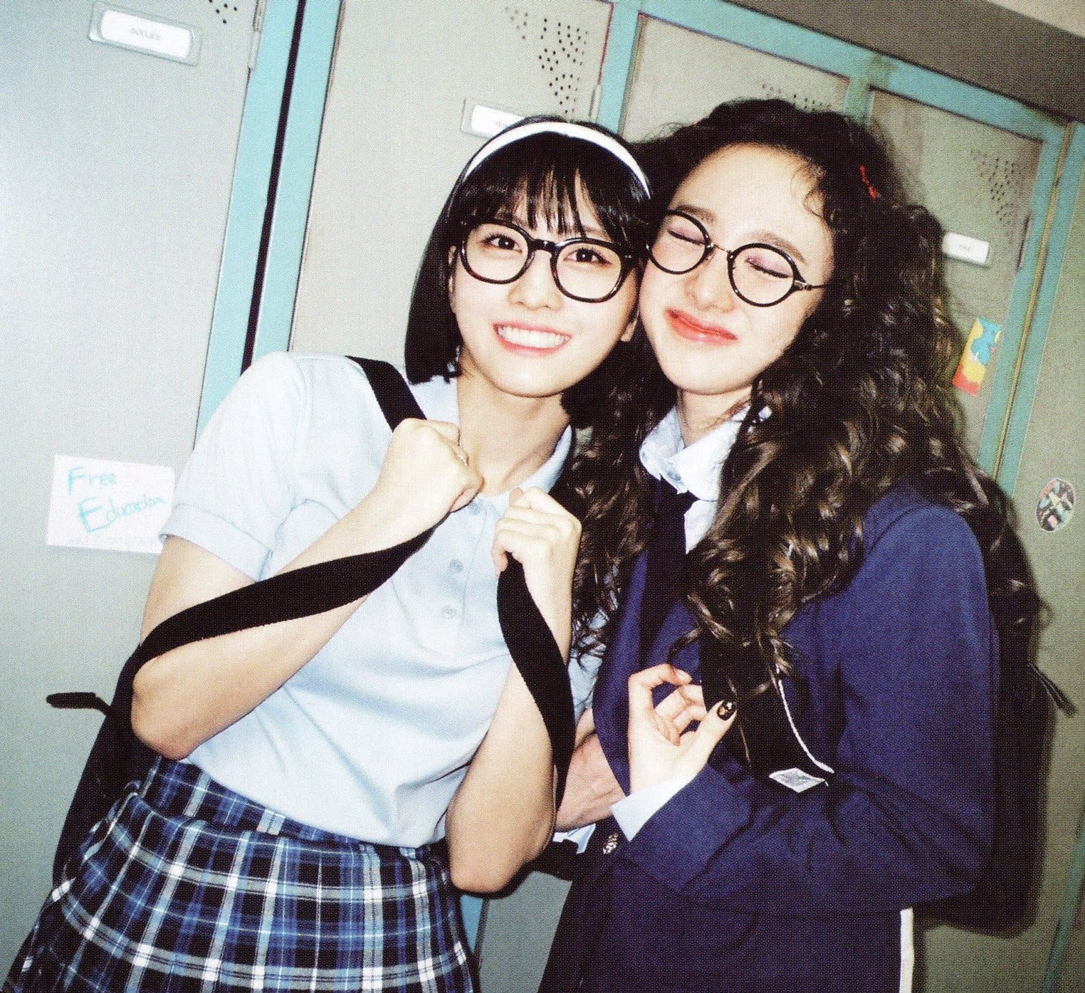 모모 (TWICE)의 최신 사진