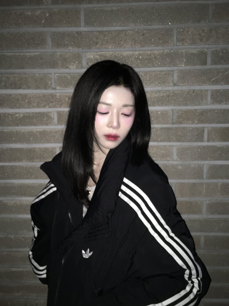 Recent activity shot of tripleS