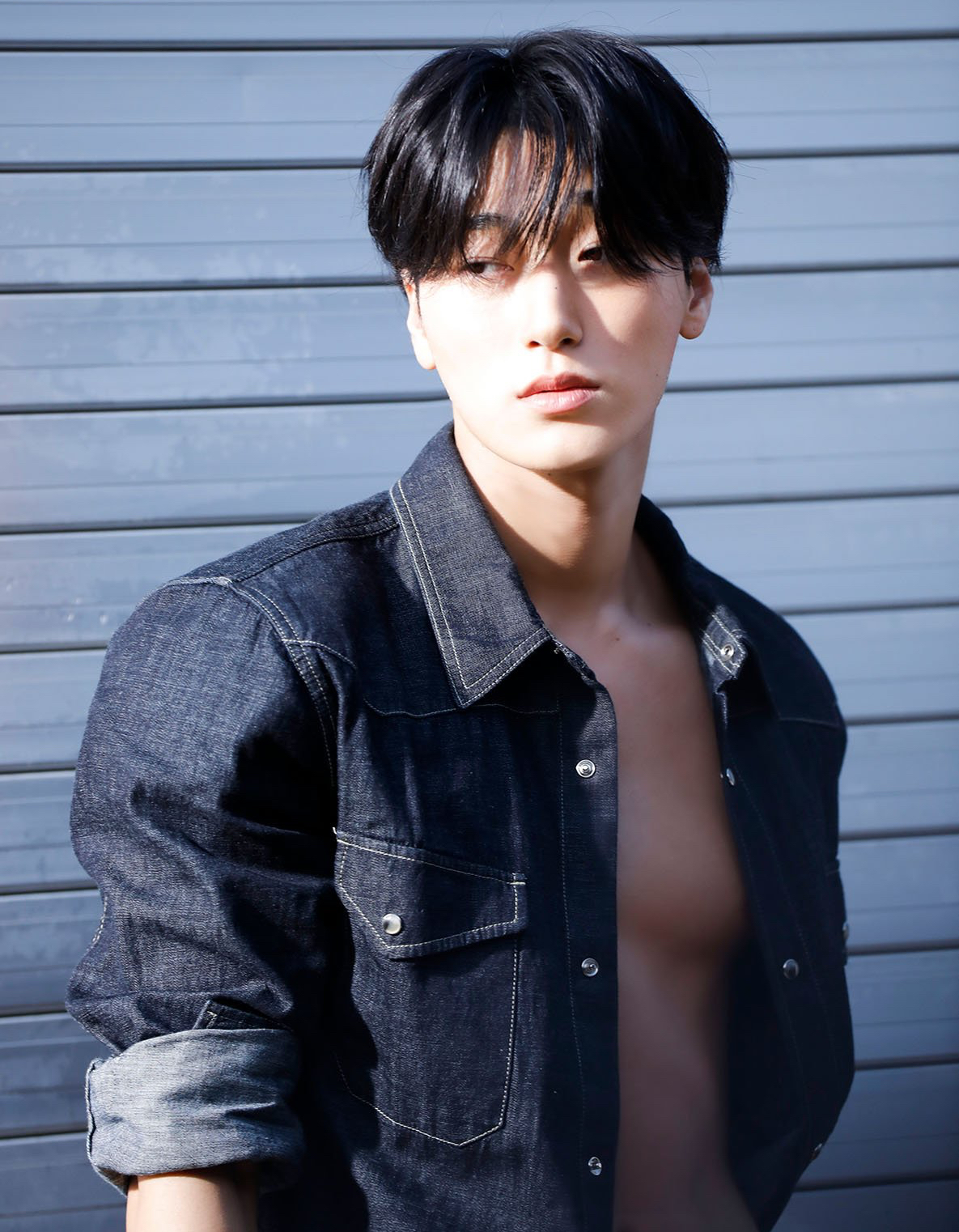 Behind-the-scenes cut of San (ATEEZ)