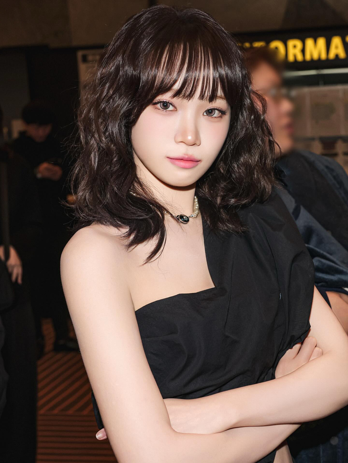 A moment captured by Kim Chaewon (LE SSERAFIM)'s fan