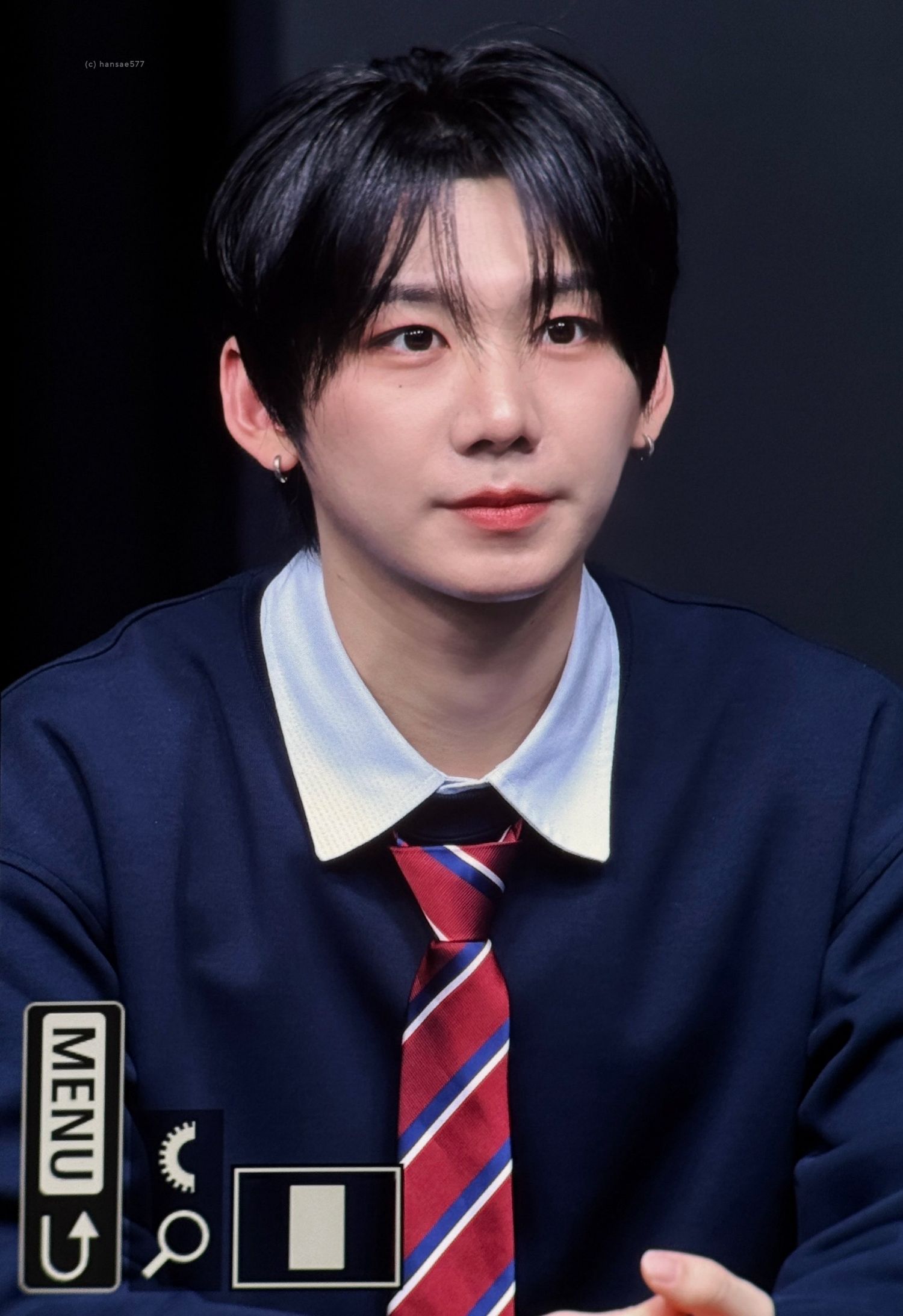 Behind-the-scenes cut of Park Han (AHOF)