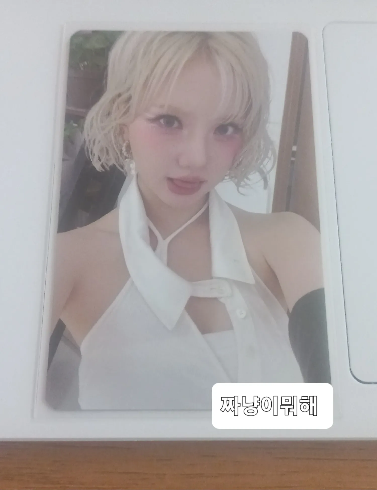 Behind-the-scenes cut of Eunha (GFRIEND, VIVIZ)