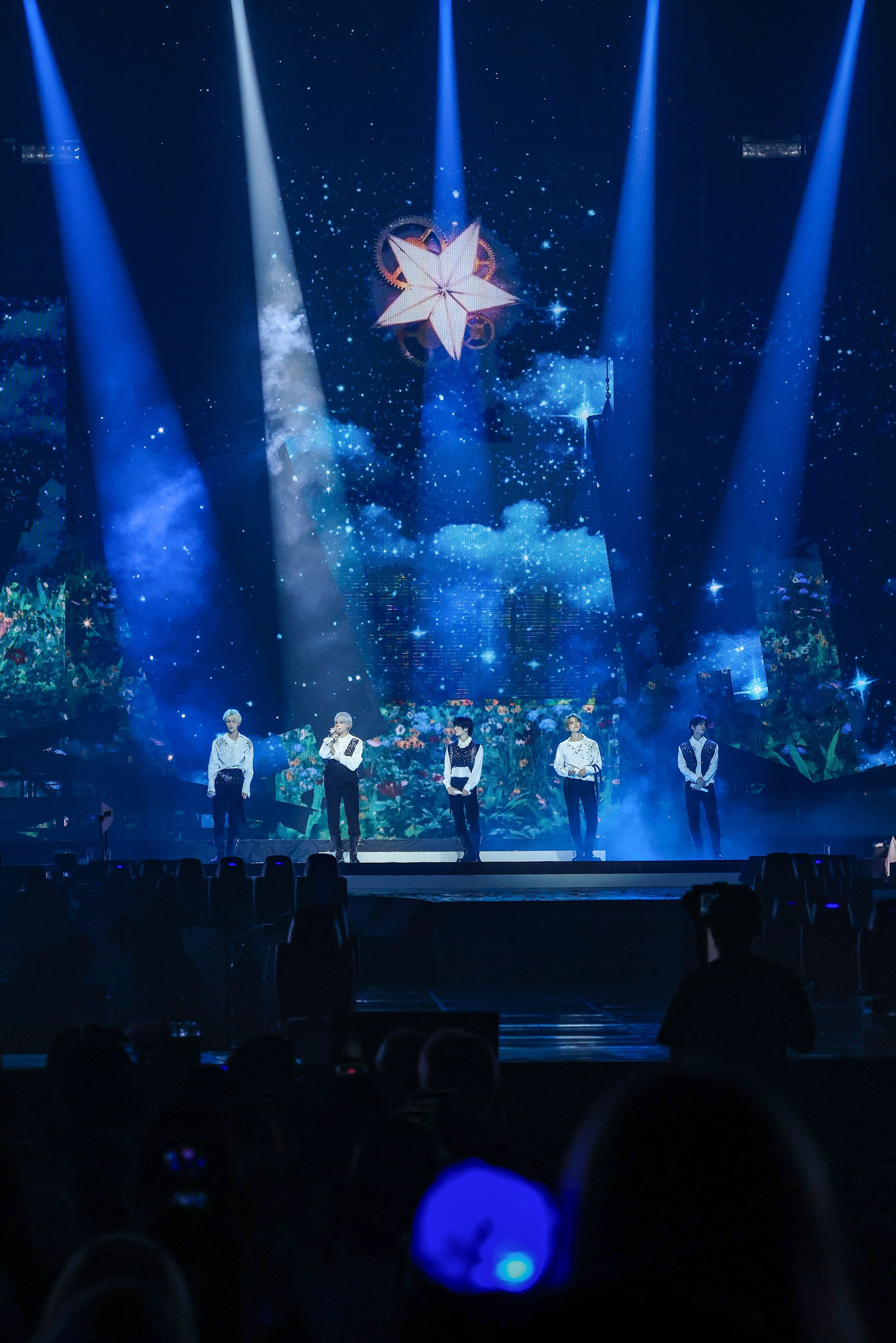 투모로우바이투게더 팬이 찍은 순간