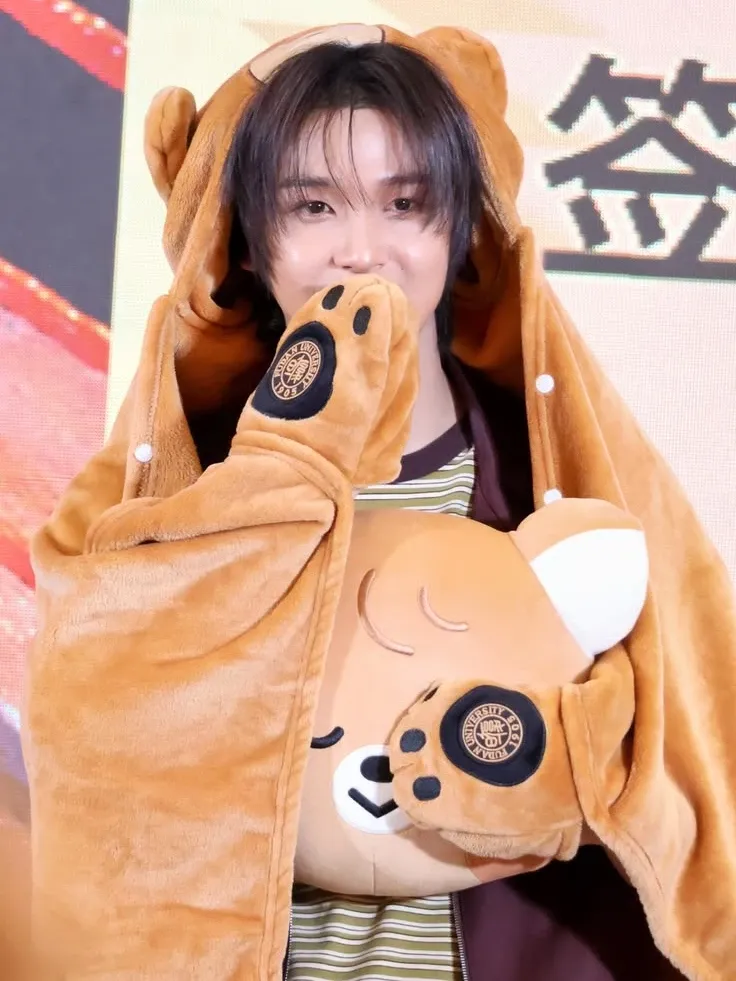 Recent activity shot of Haechan (NCT 127, NCT DREAM)