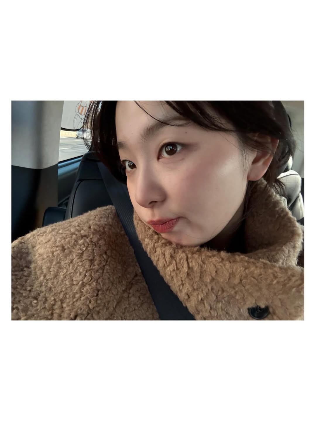 Latest photo of Seulgi (Red Velvet)