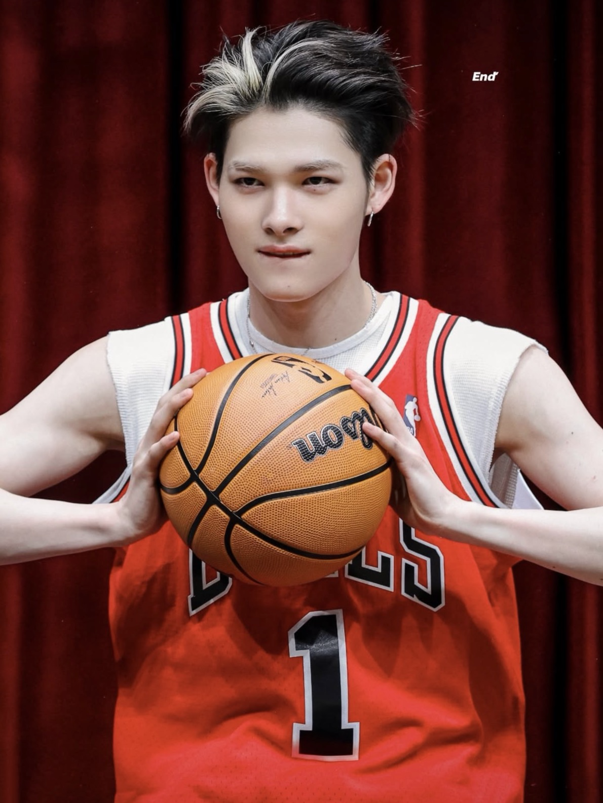 Latest photo of NI-KI (ENHYPEN)