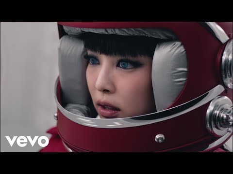 제니 (BLACKPINK)의 비하인드 컷