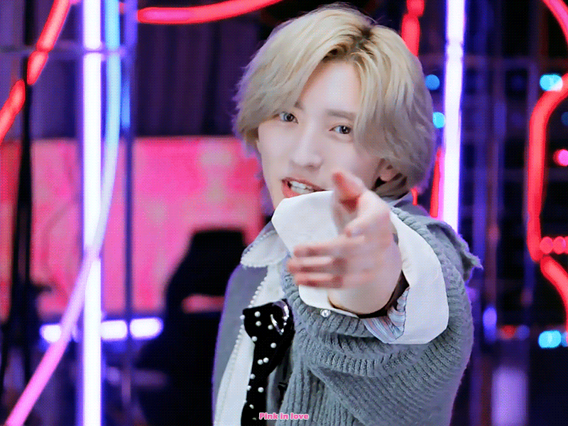 Recent activity shot of Michieda Shunsuke (Naniwa Danshi)