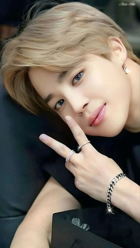 Fandom-recommended wallpaper image of Jimin (BTS)