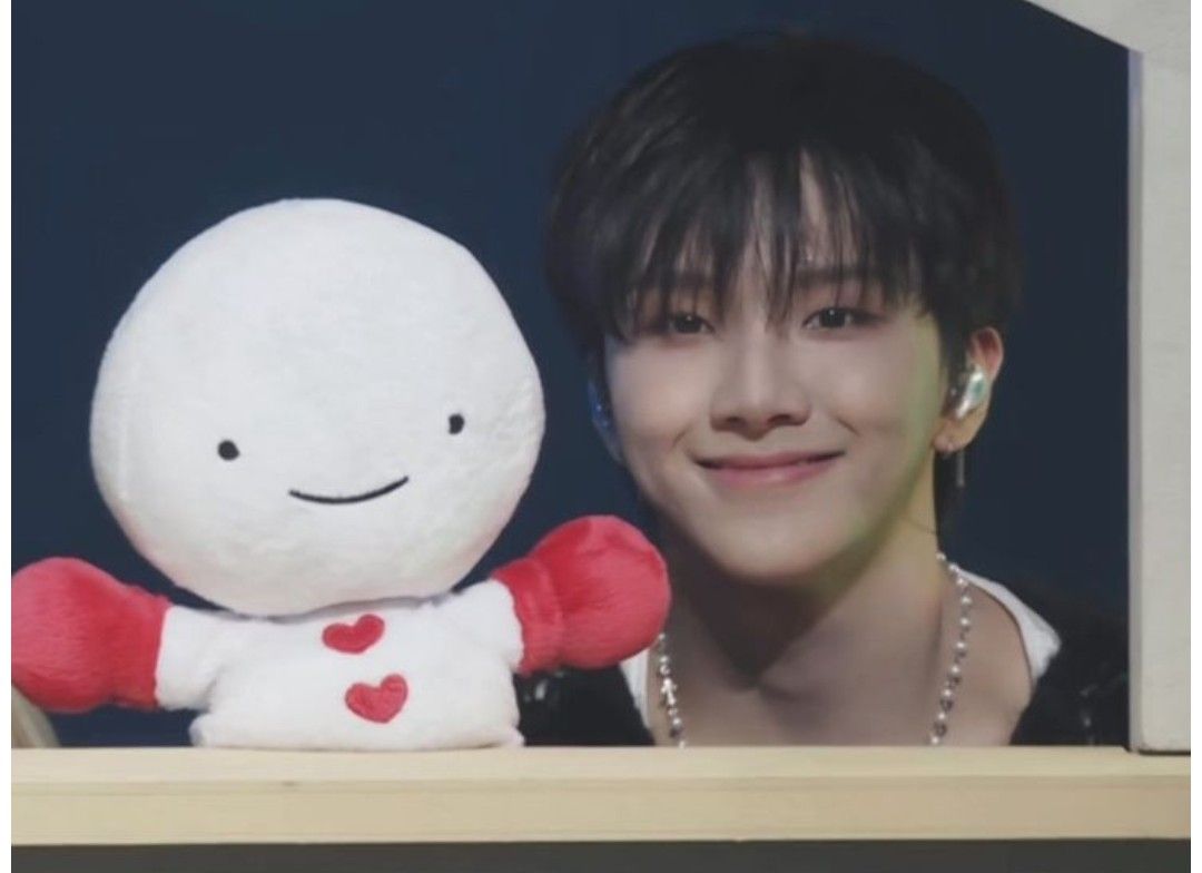 A moment captured by Woonhak (BOYNEXTDOOR)'s fan