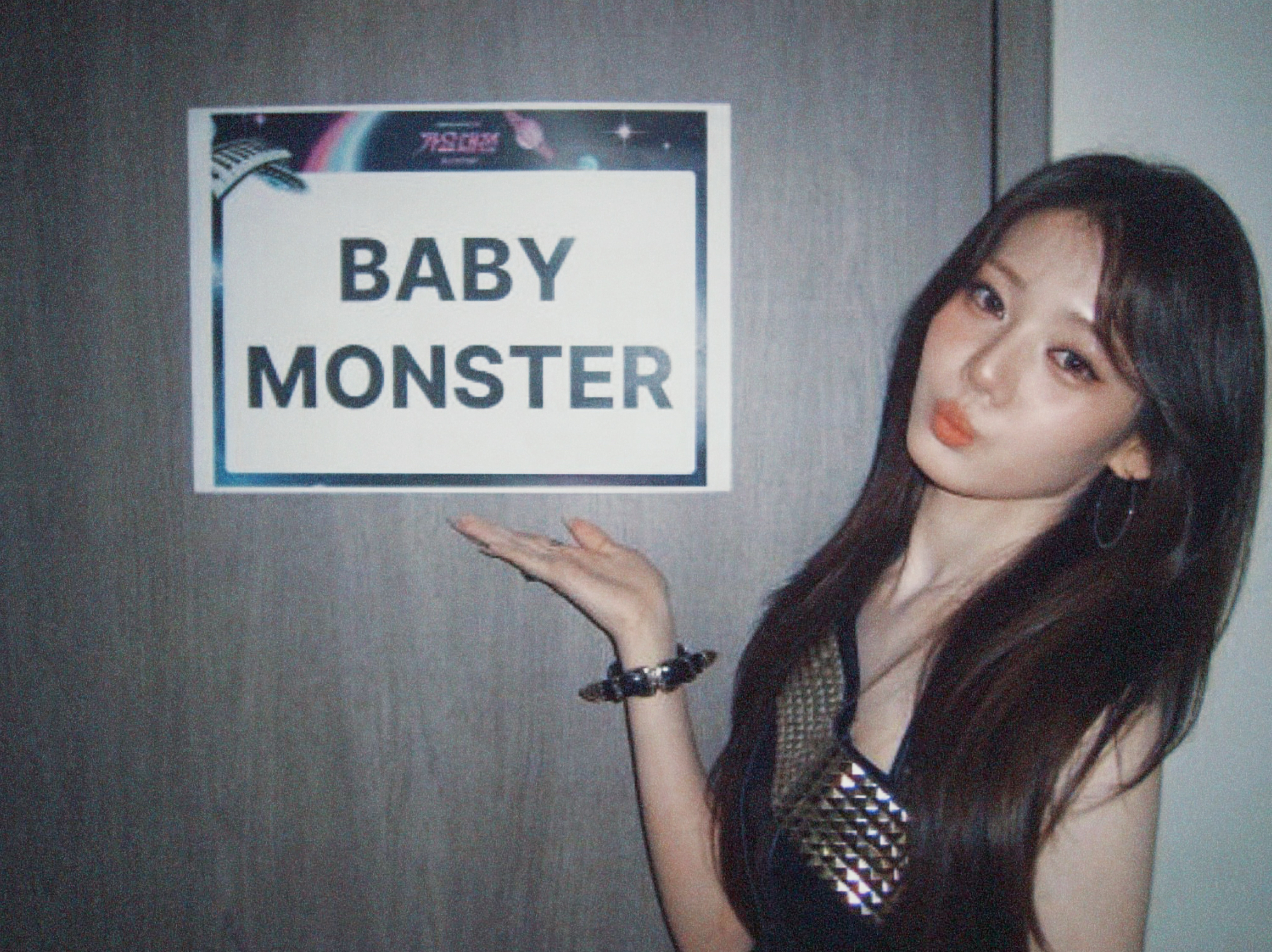 Recent activity shot of Rora (BABYMONSTER)