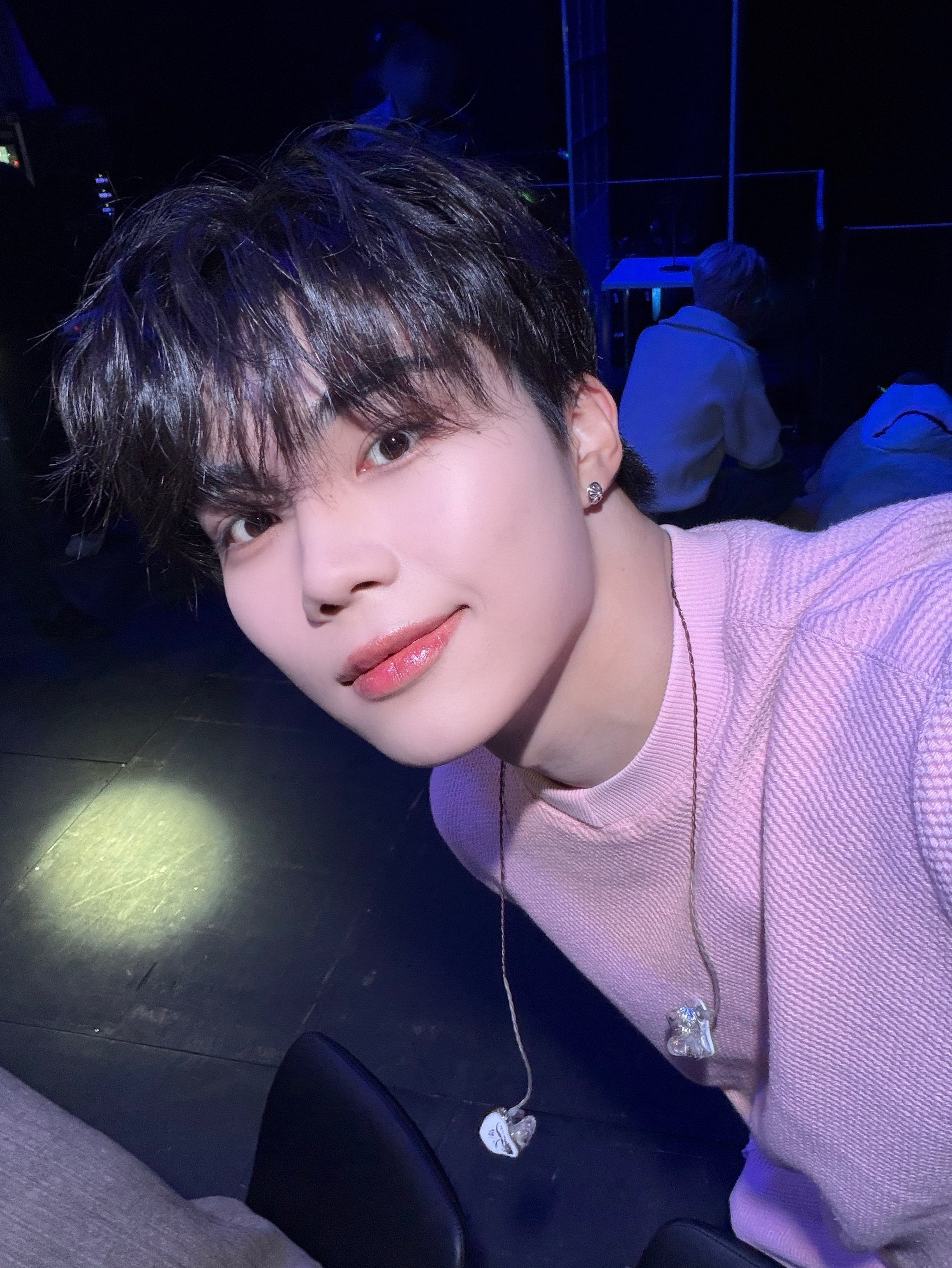 Recent activity shot of Park Gunwook (ZEROBASEONE)