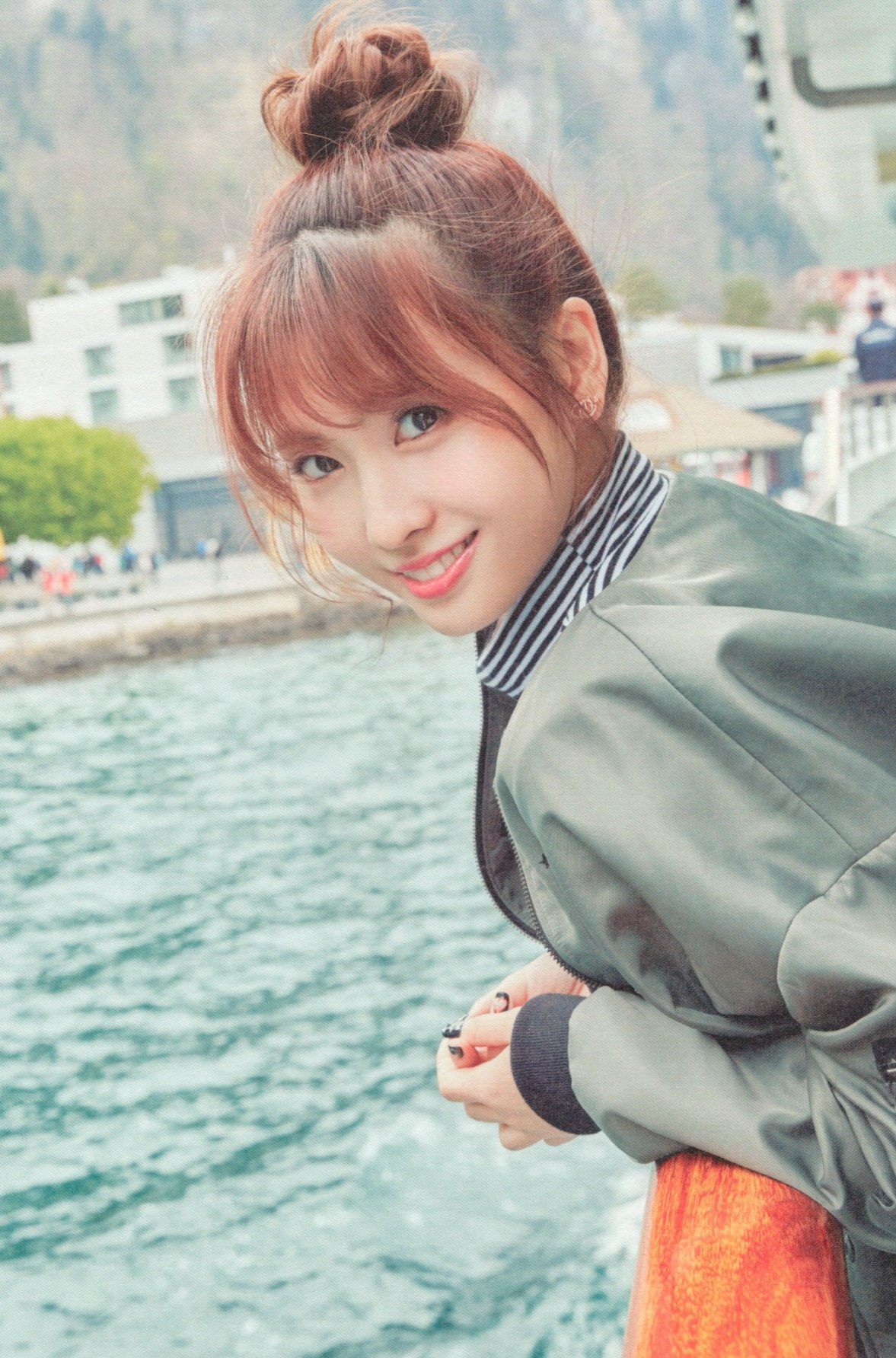 Latest photo of Momo (TWICE)