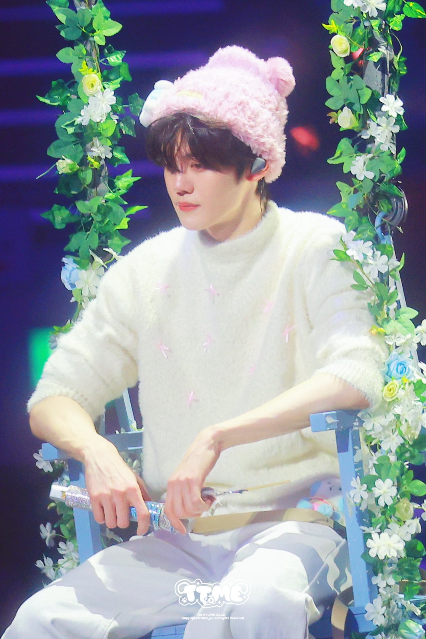 Latest photo of Kim Gyuvin