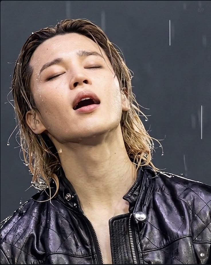 Momen yang diabadikan oleh penggemar Jimin (BTS)