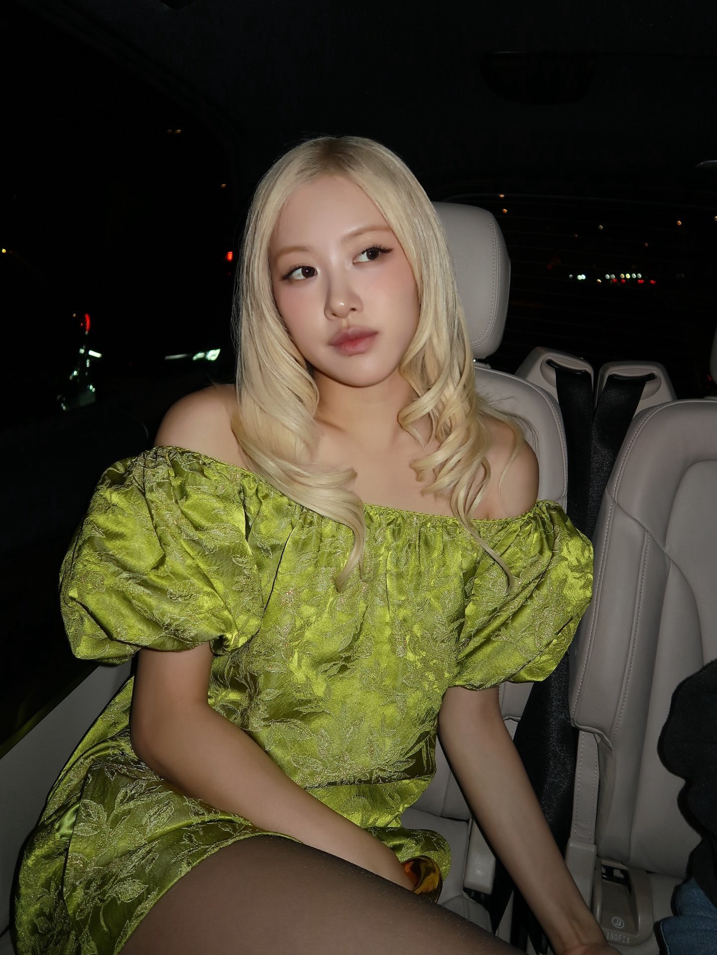 Momen yang diabadikan oleh penggemar ROSÉ (BLACKPINK)