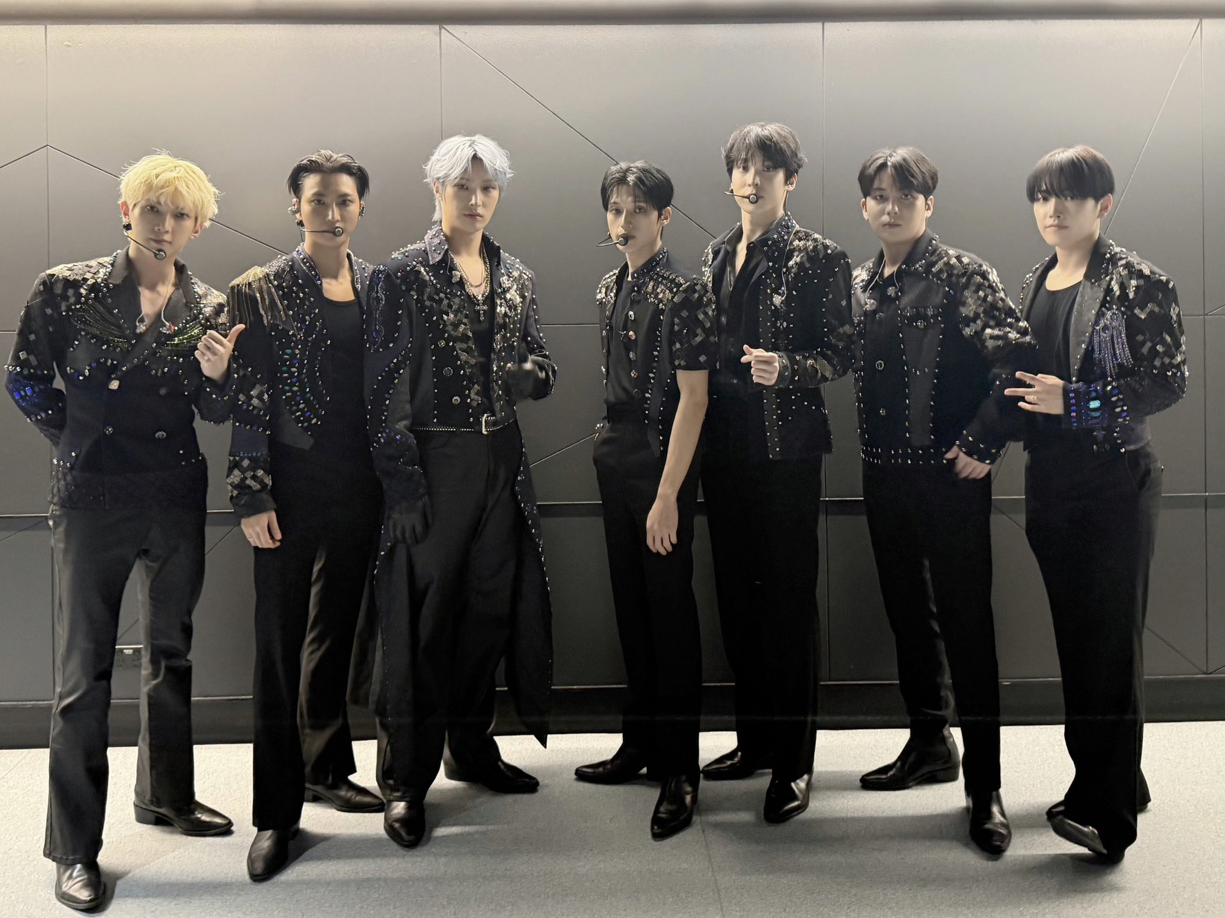 에이티즈 최근 활동샷