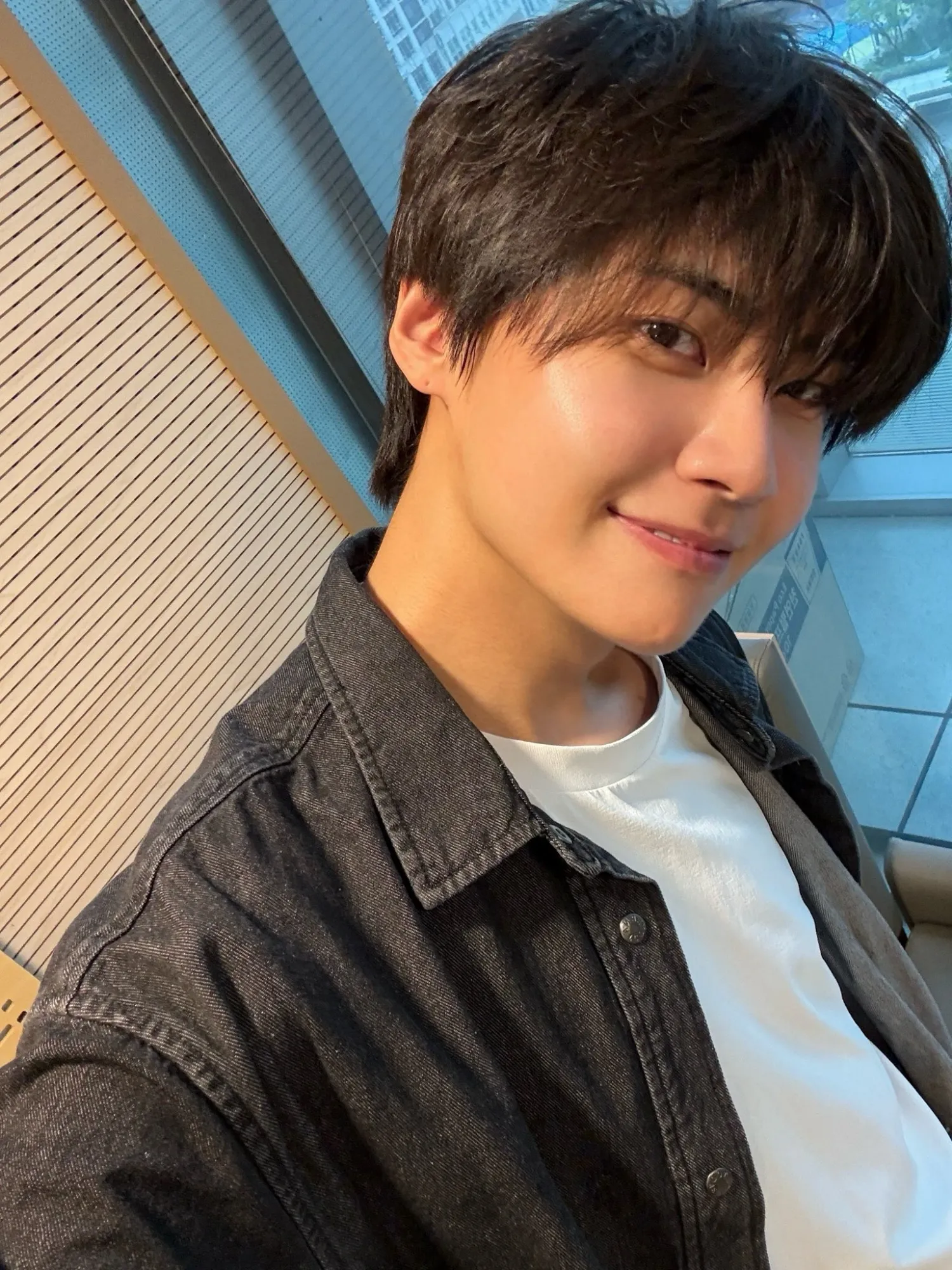 Recent activity shot of Lee Jinhyuk