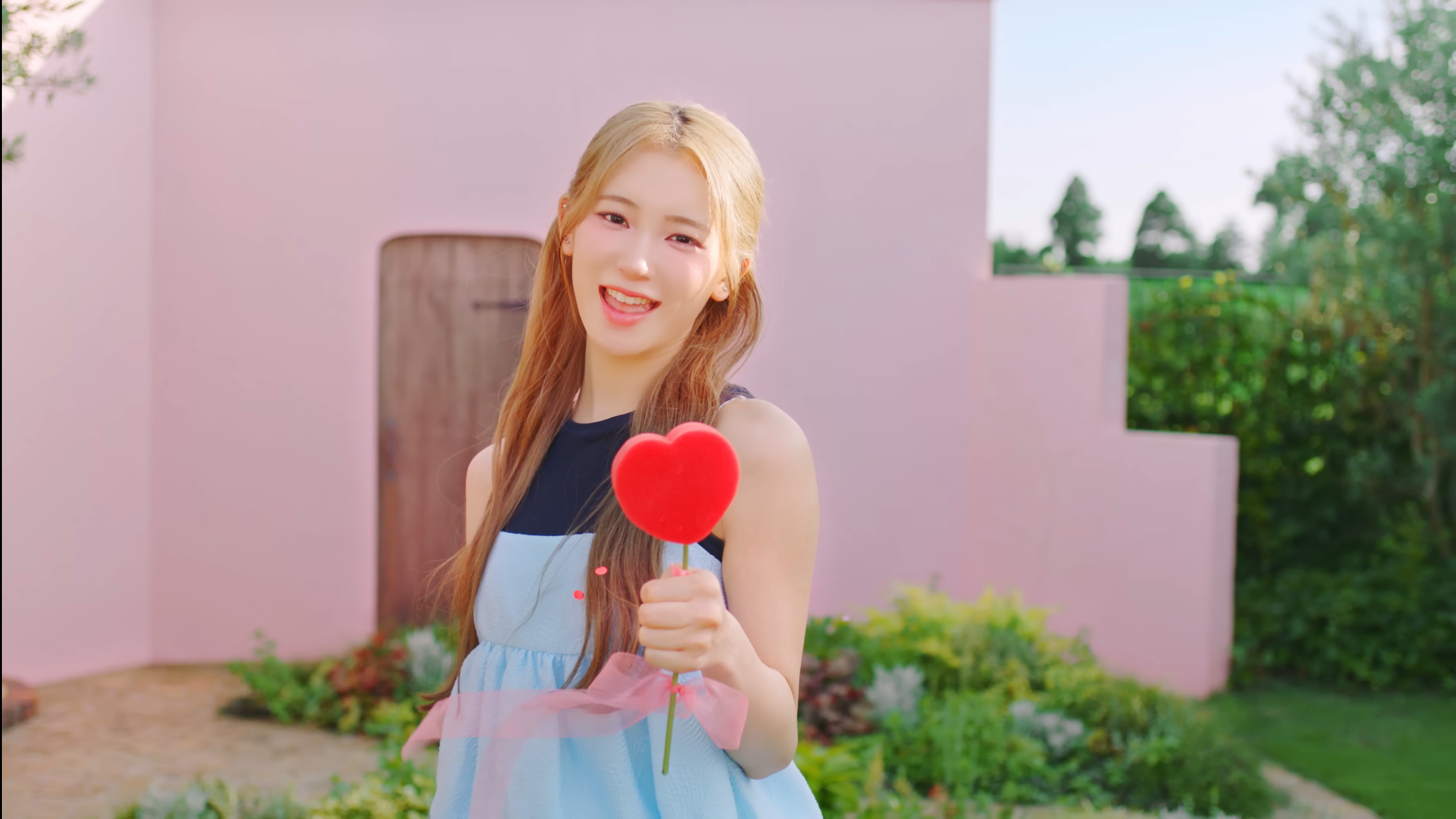 Explosive post in the Choeaedol community