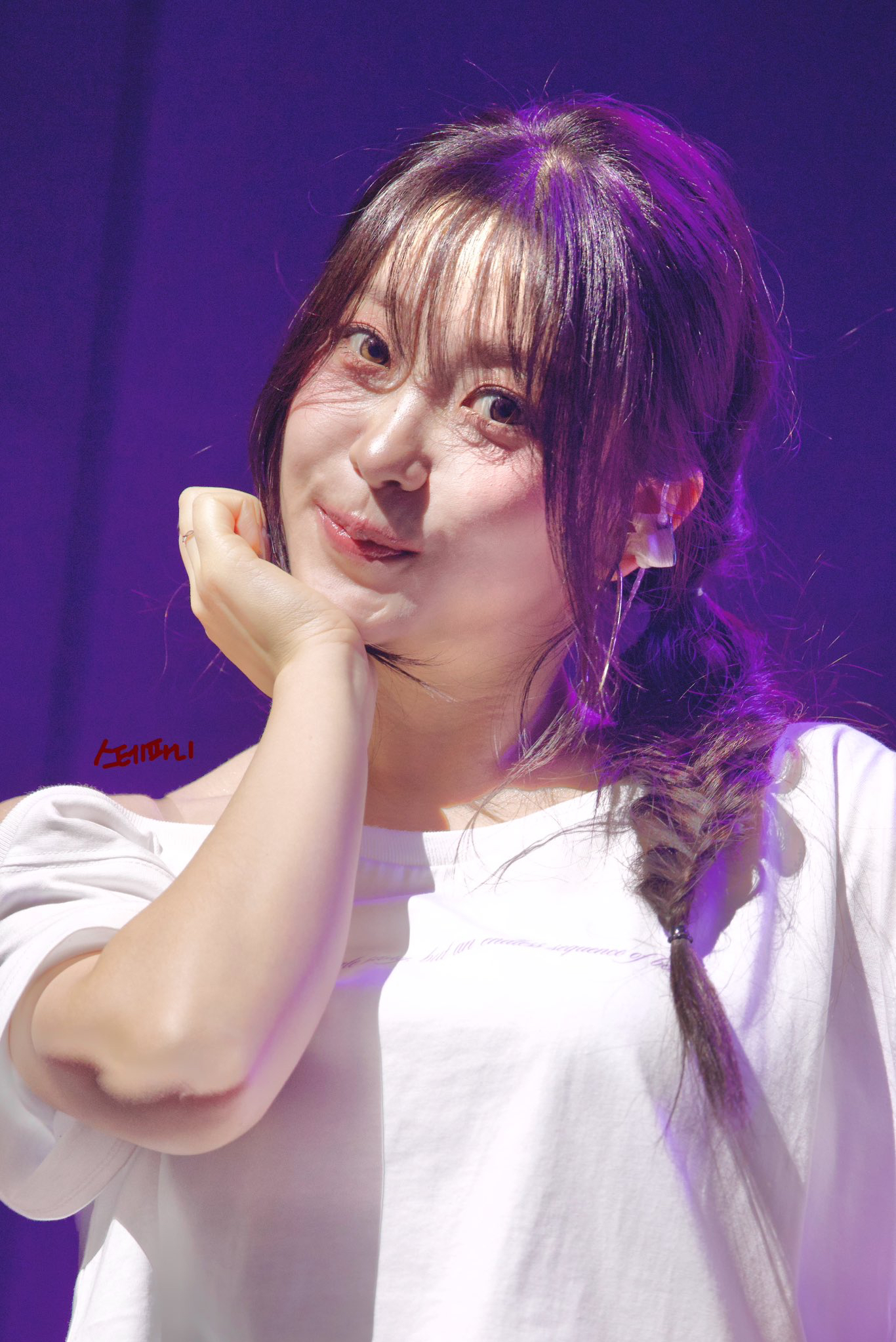 Behind-the-scenes cut of Yeri (Red Velvet)