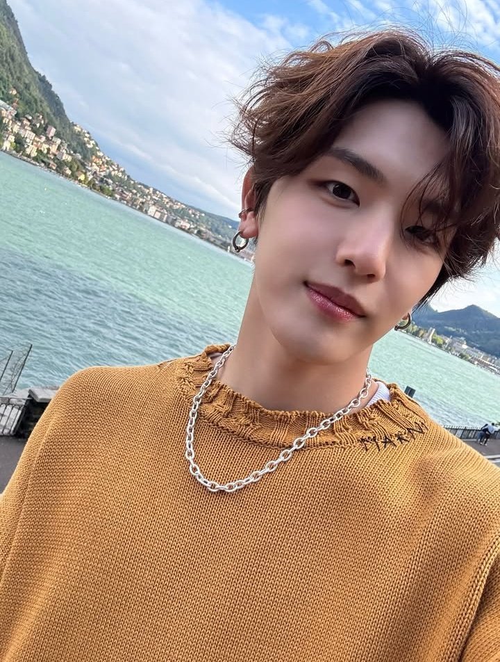 高塚大夢 (INI)的最新活动照片