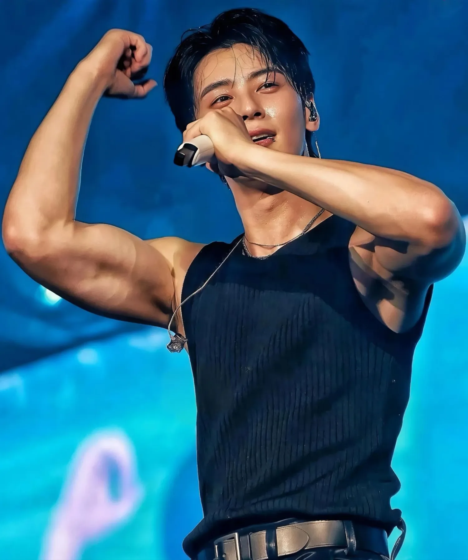 Latest photo of Eunwoo (ASTRO)