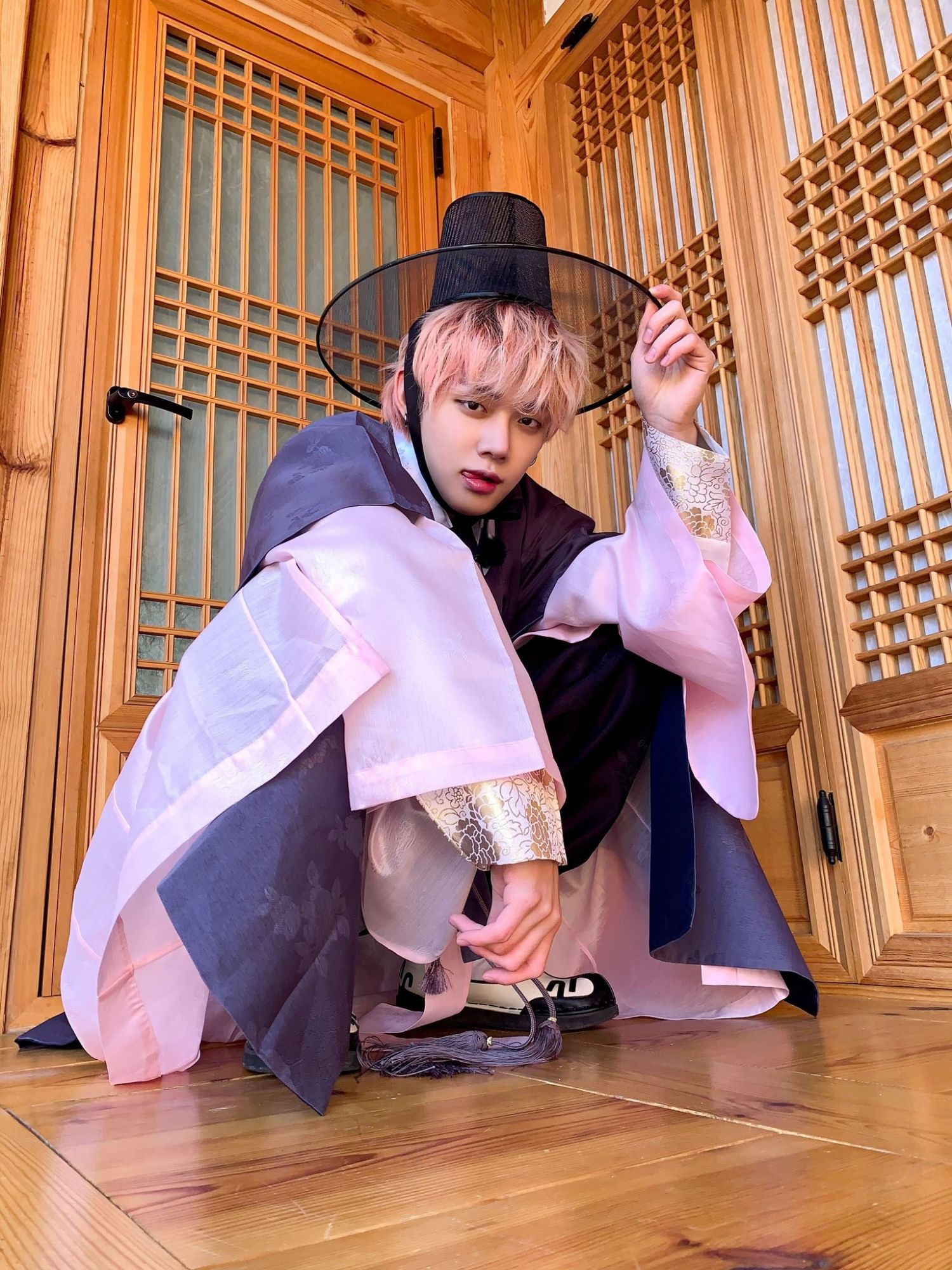 Foto terbaru Yeonjun (TOMORROW X TOGETHER)