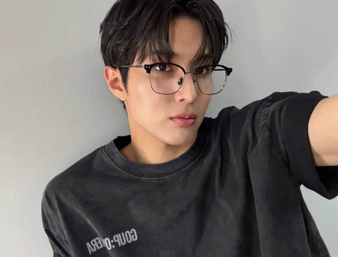 WHIB ユゴン ファンダムコミュニティ │ KPOP人気No.1アプリ 最愛ドル