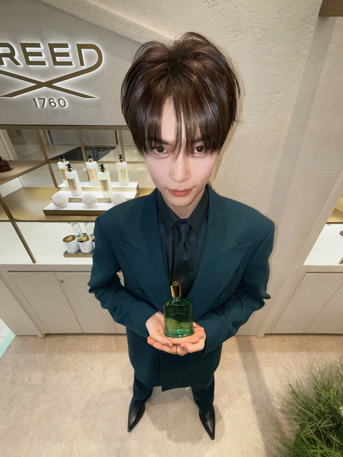 成韩彬 (ZEROBASEONE)的最新活动照片