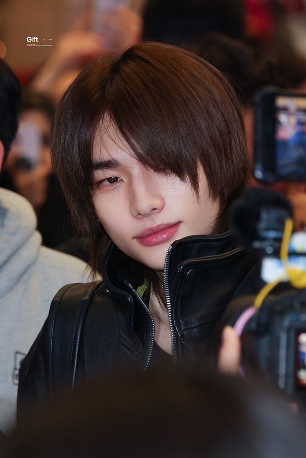Recent activity shot of Hyunjin (Stray Kids)