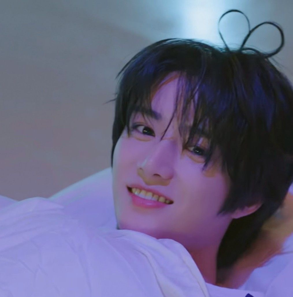 ボムギュ (TOMORROW X TOGETHER)の最新写真