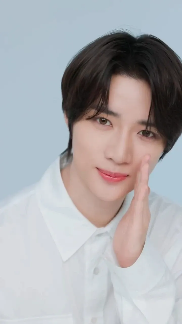 Recent activity shot of Beomgyu (TOMORROW X TOGETHER)