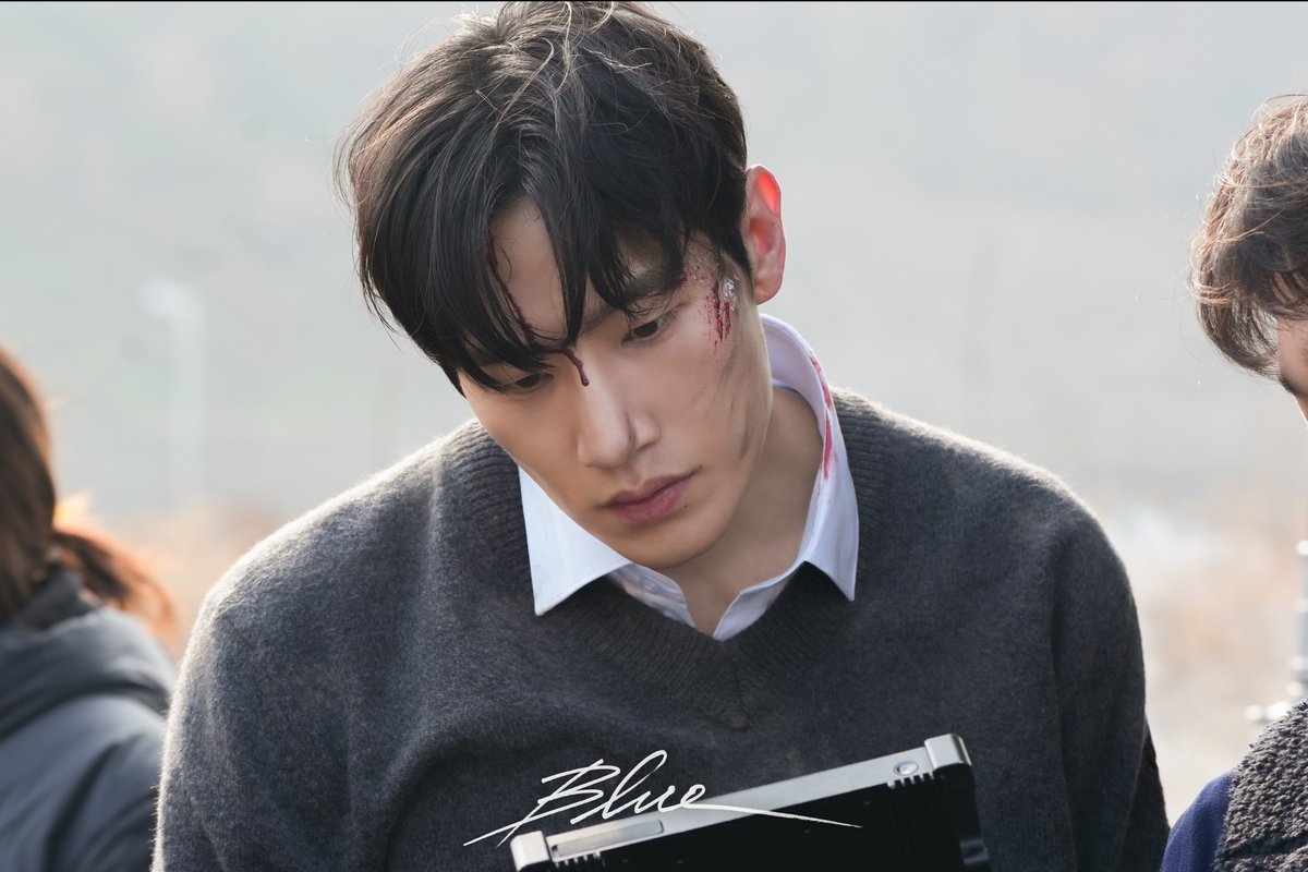 Recent activity shot of SEVENTEEN