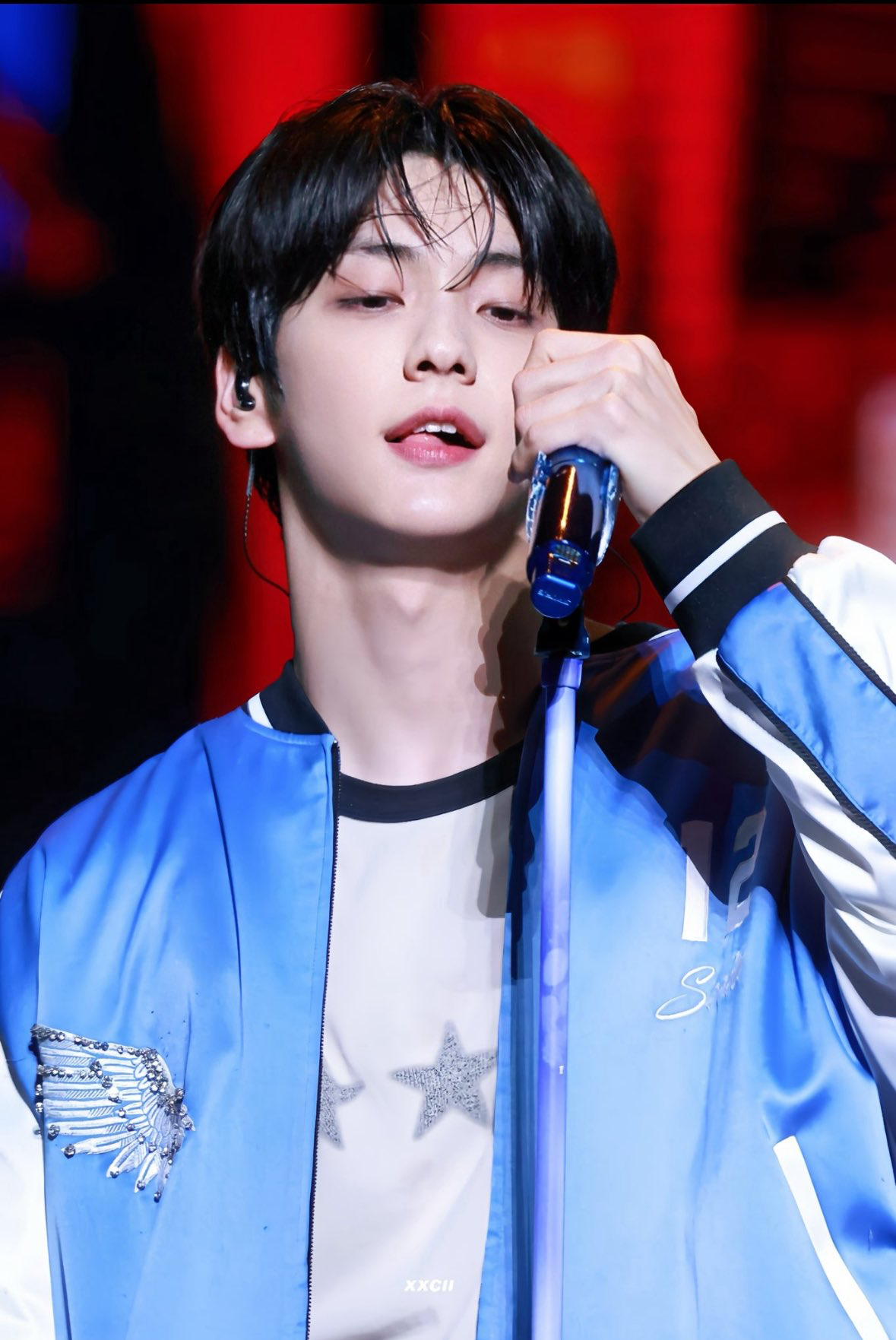 A moment captured by Soobin (TOMORROW X TOGETHER)'s fan