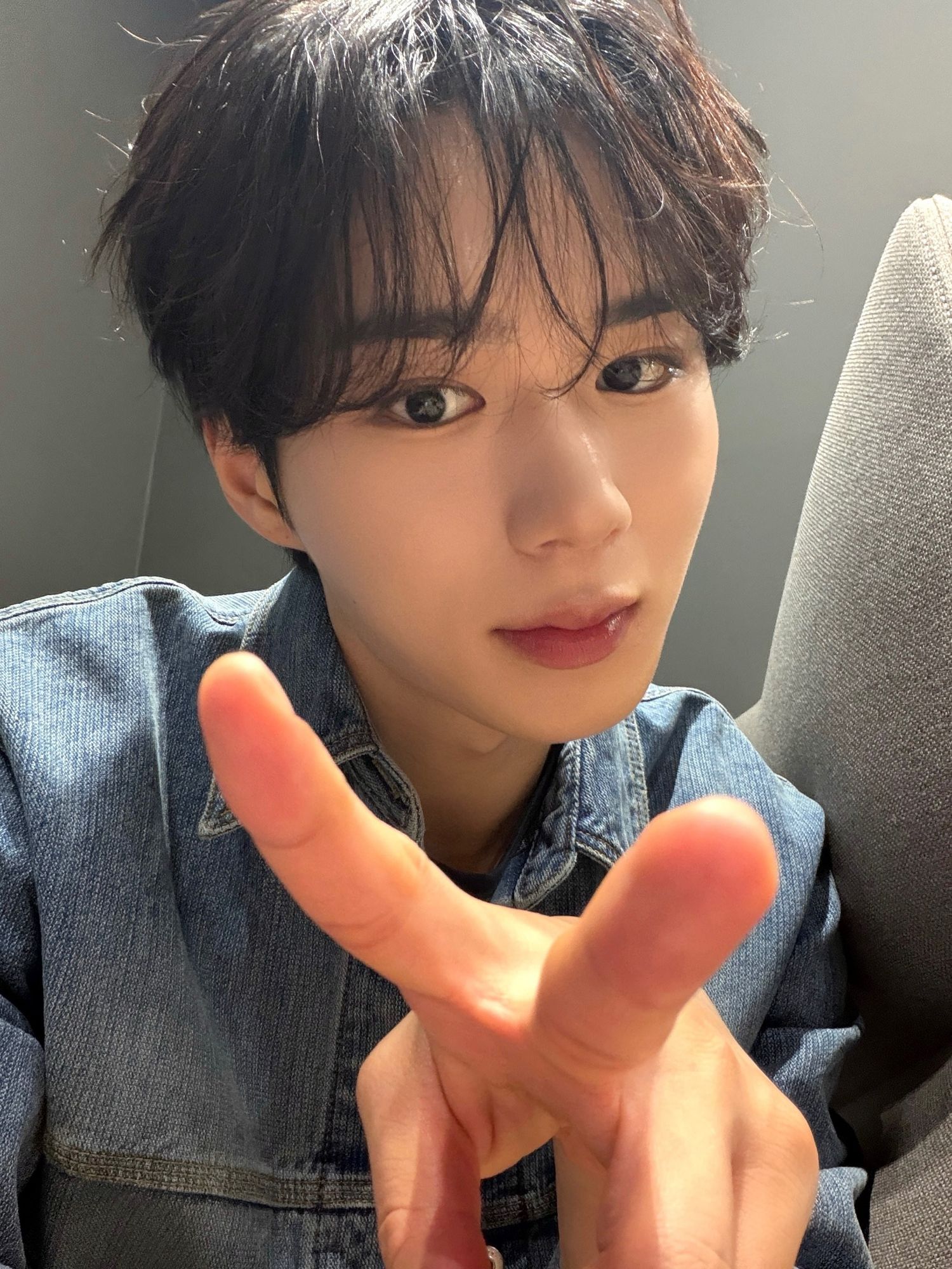 A moment captured by Kim Junseo (ALPHA DRIVE ONE)'s fan