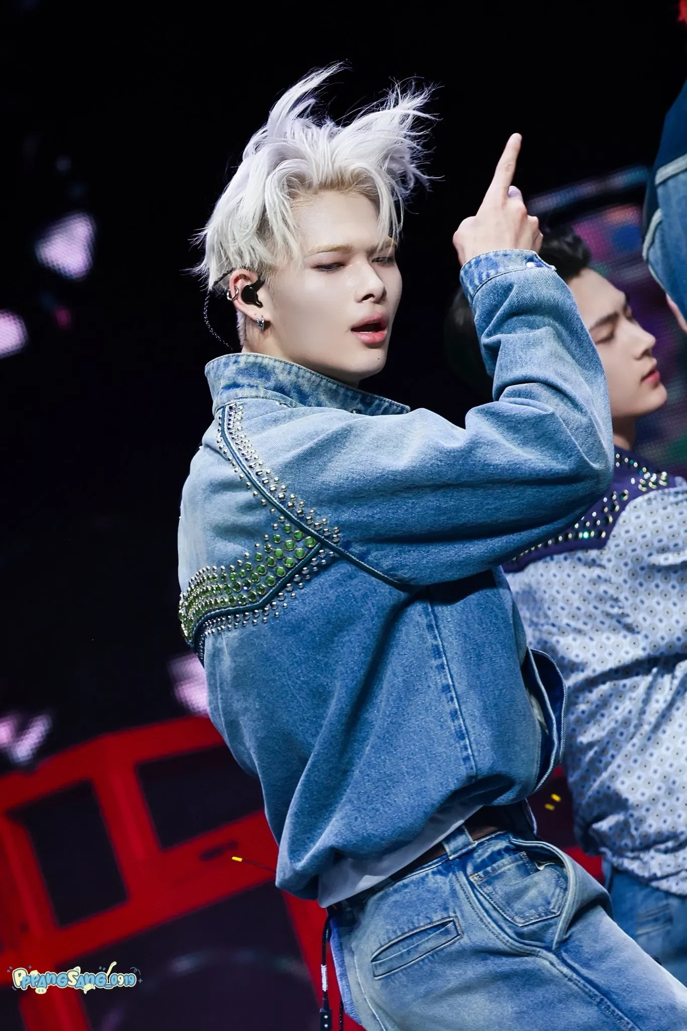 Behind-the-scenes cut of NI-KI (ENHYPEN)