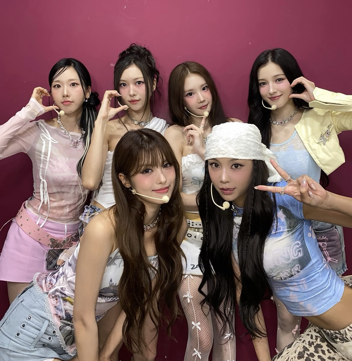 A moment captured by MOMOLAND's fan