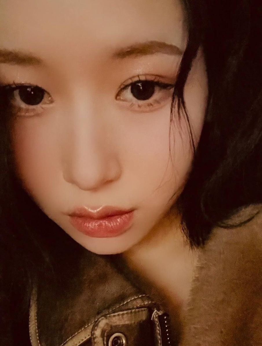 Recent activity shot of Kasahara Momona (ME:I)