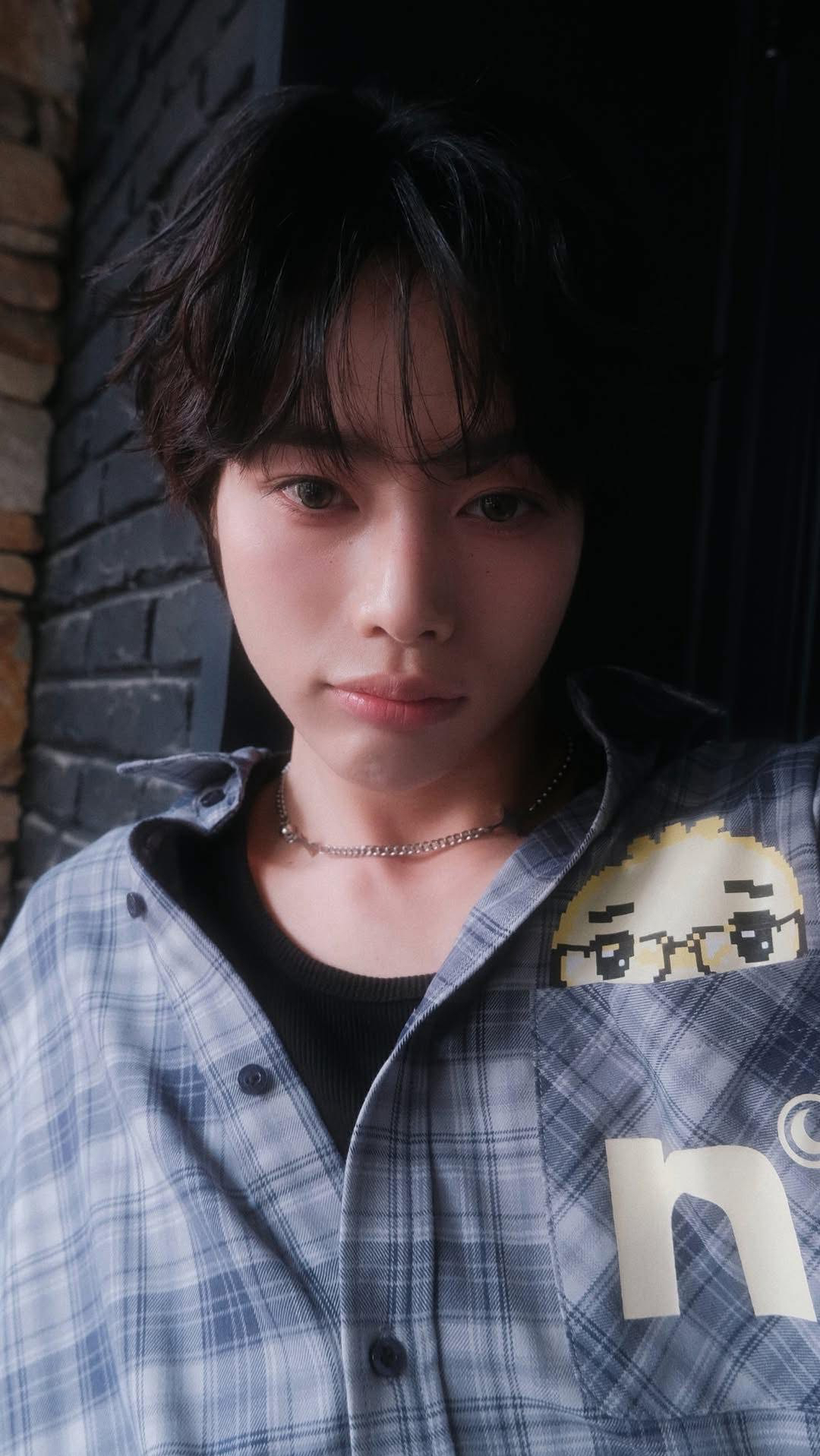 Today's most popular wallpaper in the Hanbin (TEMPEST) community