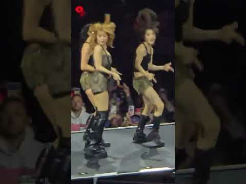 모모 (TWICE) 최근 활동샷