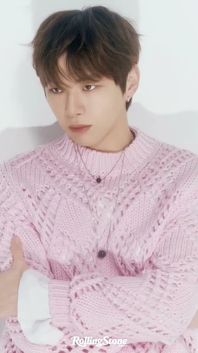 Today's most popular wallpaper in the Kang Daniel community