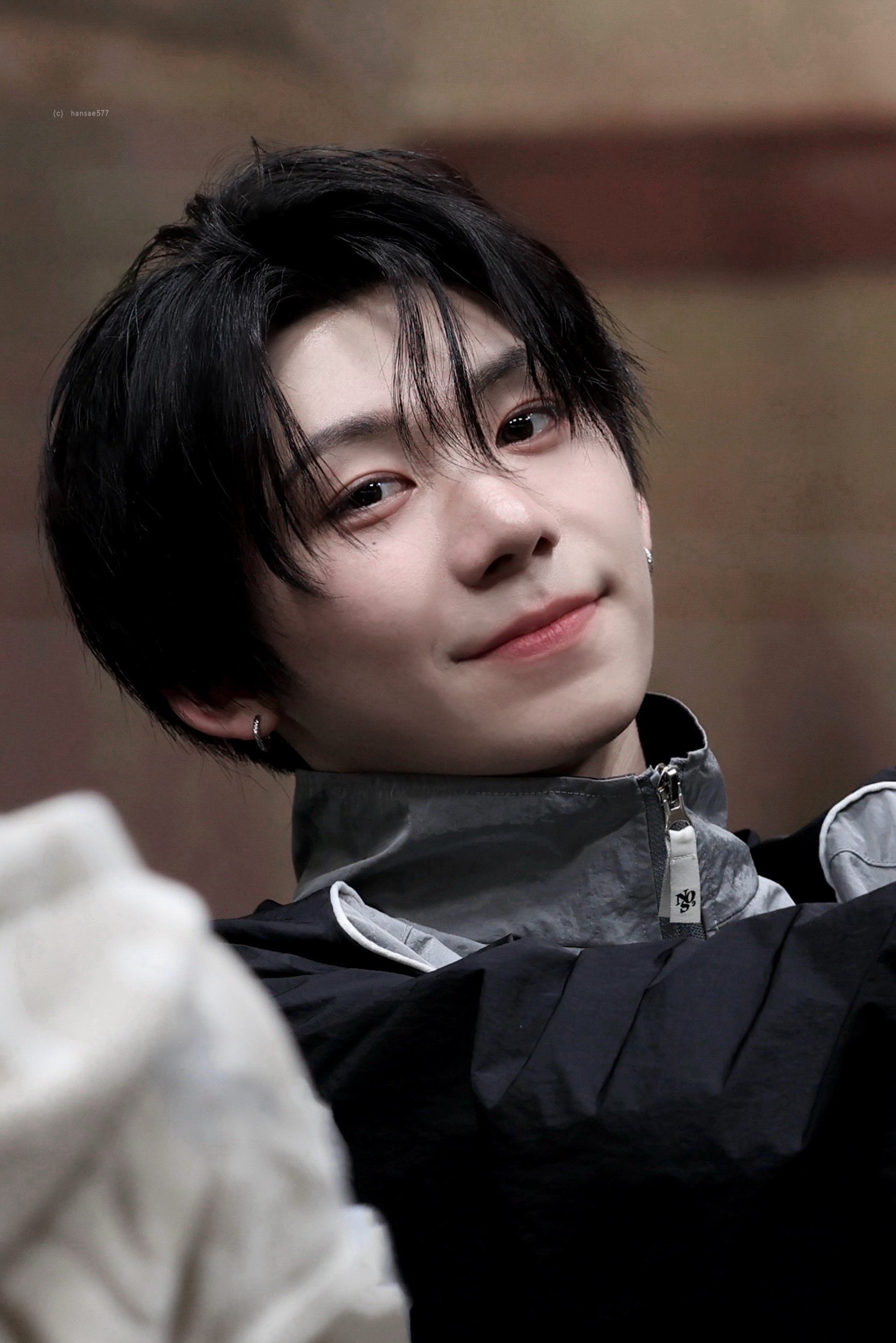 박한 (아홉)의 최신 사진