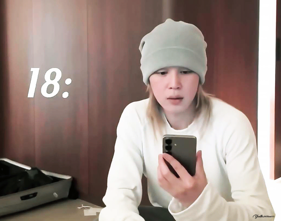 Foto aktivitas terbaru Jimin (BTS)