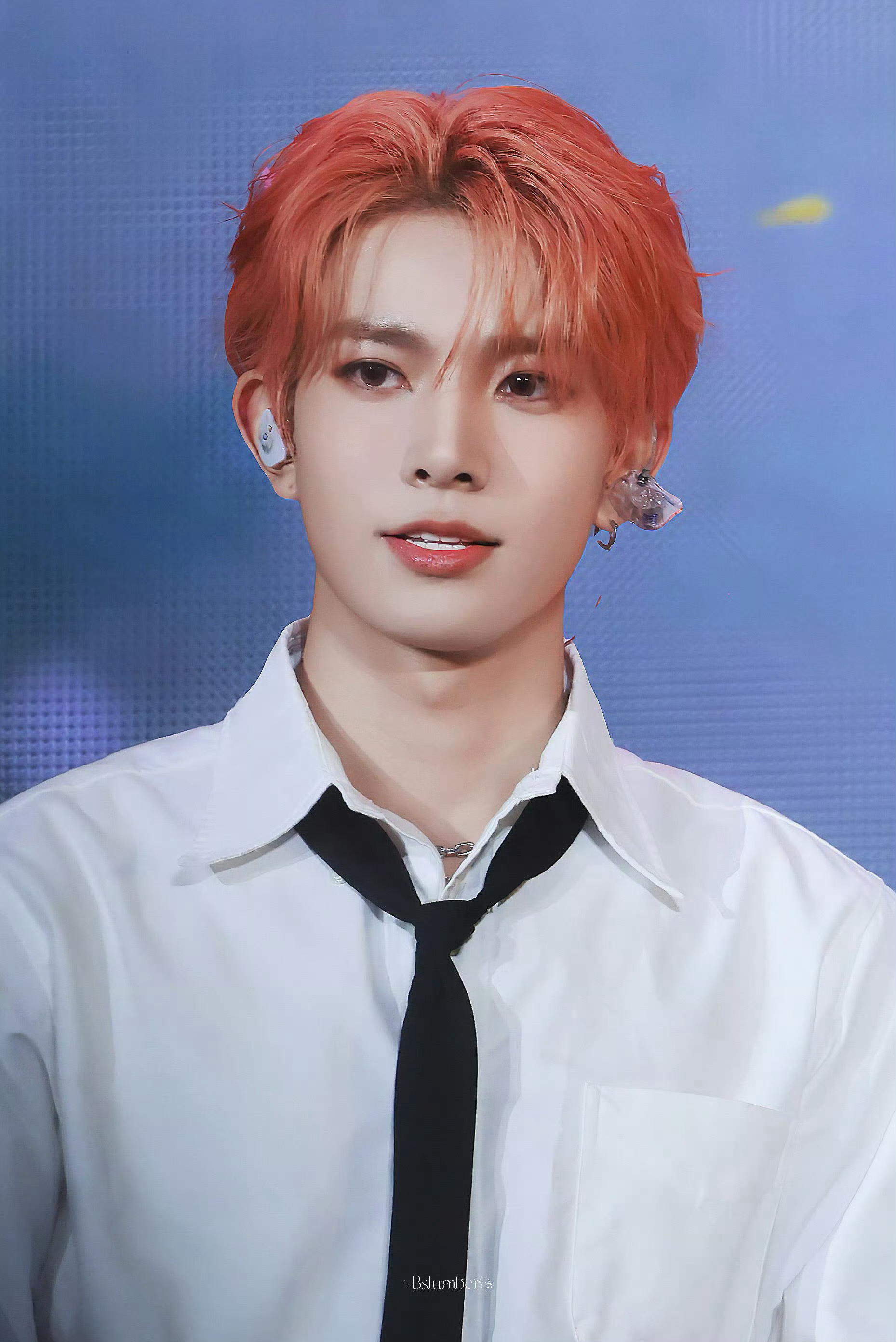 Latest photo of Heeseung