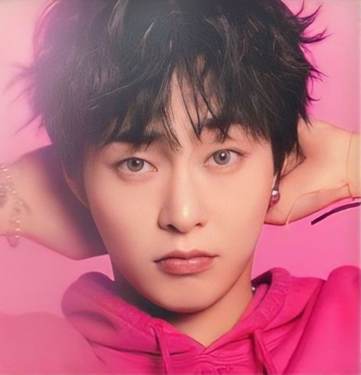 Behind-the-scenes cut of Xiumin (EXO)